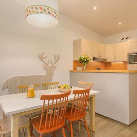 Center Parcs Les Trois Forets Аттиньи Экстерьер фото