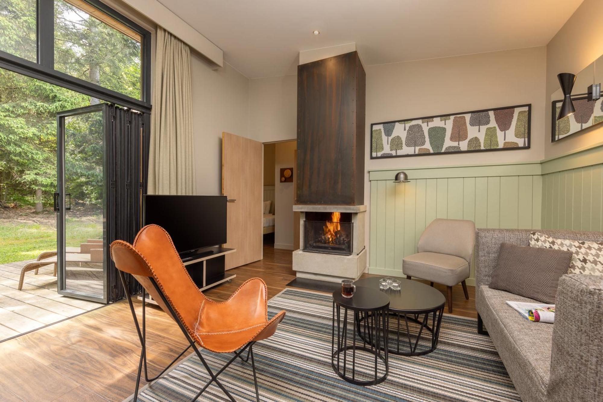 Center Parcs Les Trois Forets Аттиньи Экстерьер фото