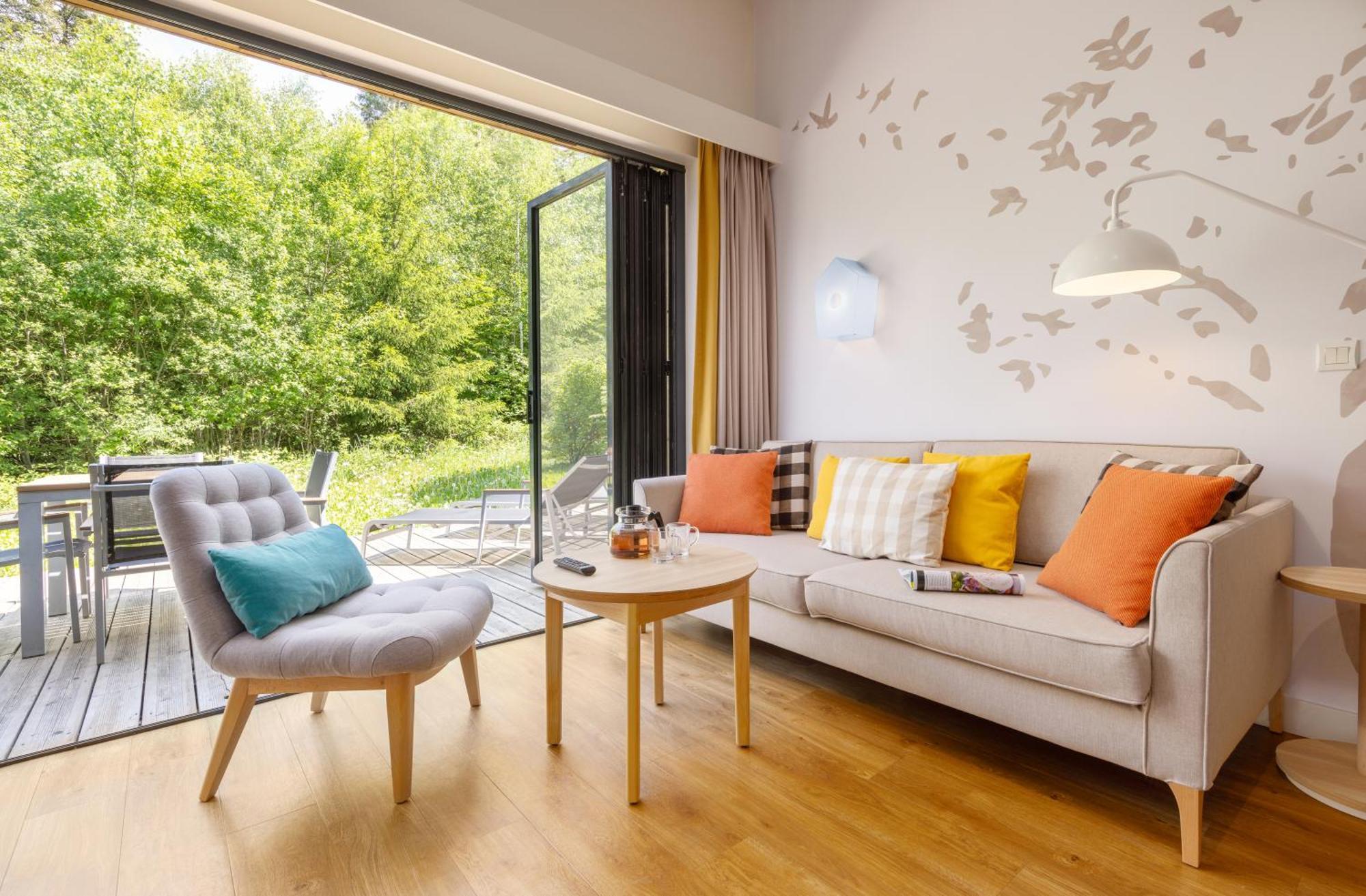 Center Parcs Les Trois Forets Аттиньи Экстерьер фото