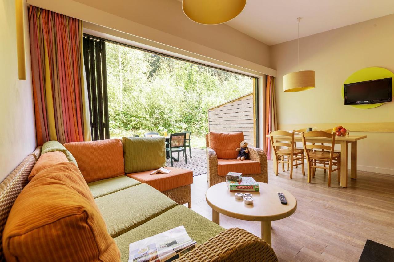 Center Parcs Les Trois Forets Аттиньи Экстерьер фото